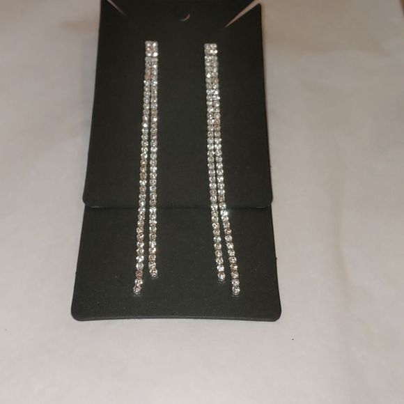Clear Rhinestone Extra Long Tassel Earrings - Picture 7 of 12